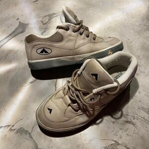 vintage skate shoes airwalk skate shoes grunge chunky skate shoe tan size 10